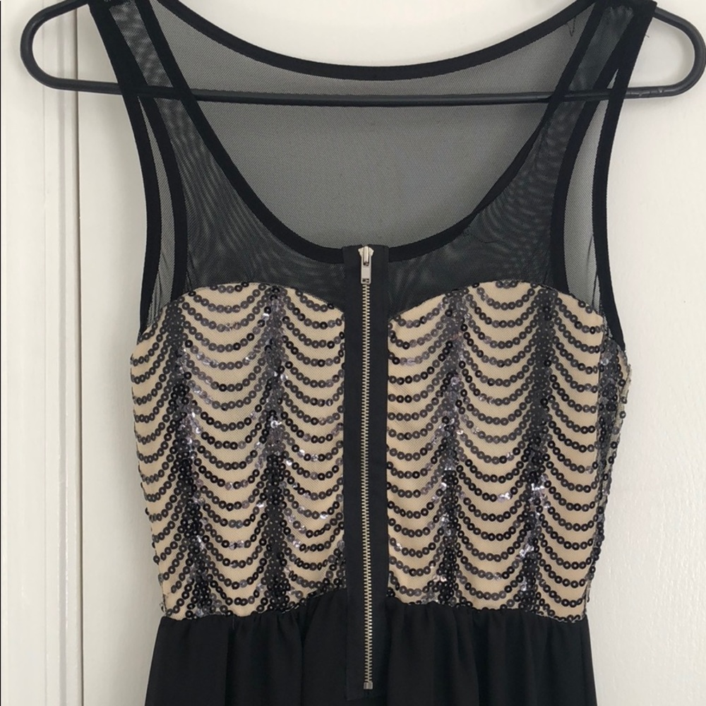 Mesh high-low dress - Picture 2 of 2